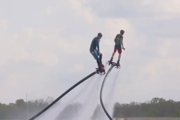 Powitanie Lata nad Wartą: pokazy flyboardu i rodzinna atmosfera