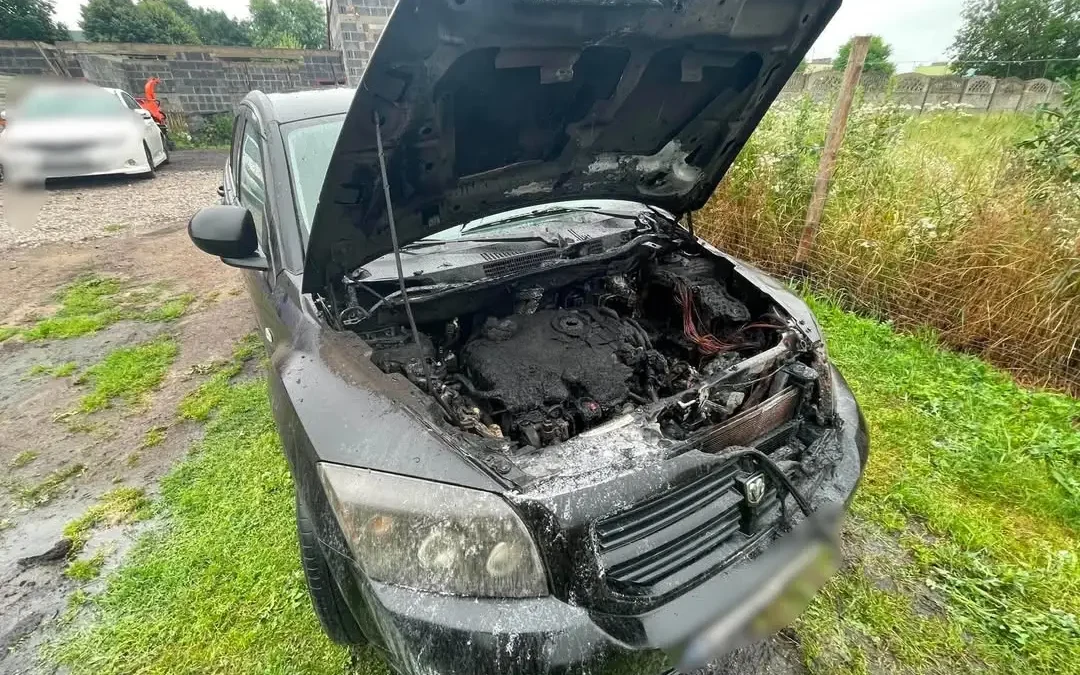 Pożar samochodu w Targowej Górce – interwencja OSP Nekla i Borzykowo