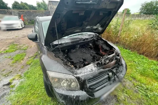 Pożar samochodu w Targowej Górce – interwencja OSP Nekla i Borzykowo