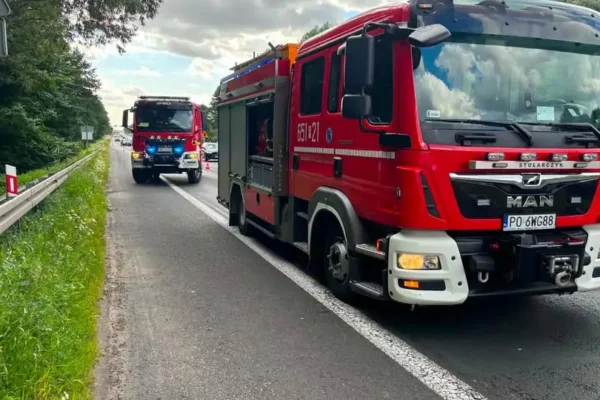 Wypadek na DK92 w Nekli – interwencja strażaków i ZRM