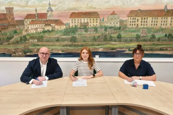 Gmina Pyzdry z dotacją na utwardzenie Nadwarciańskiego Szlaku Rowerowego – etap II