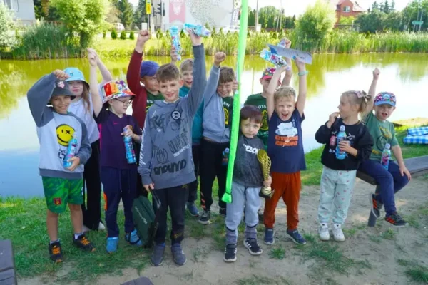 Mikołaj Maćkowiak zdobywcą Pucharu Dyrektora GOK w zawodach wędkarskich w Kołaczkowie