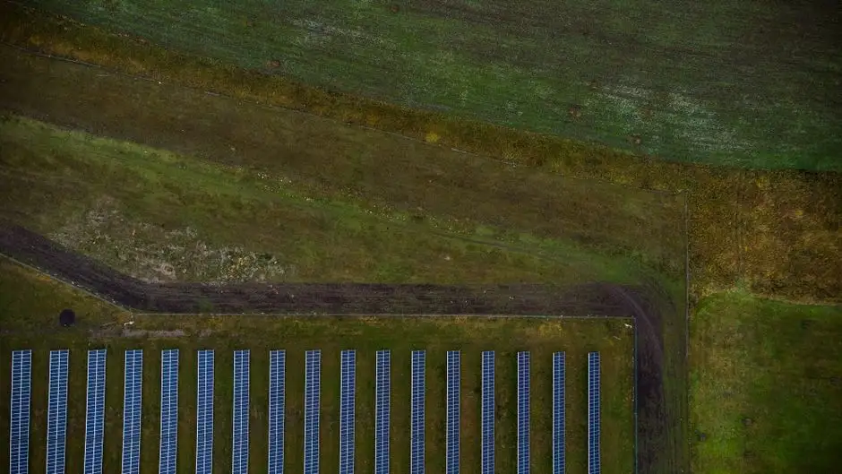 Farma fotowoltaiczna 30 MW w Obłaczkowie – postępowanie przedłużone do 30 listopada